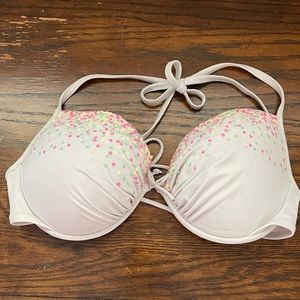 36 DD Victoria Secret Swim top